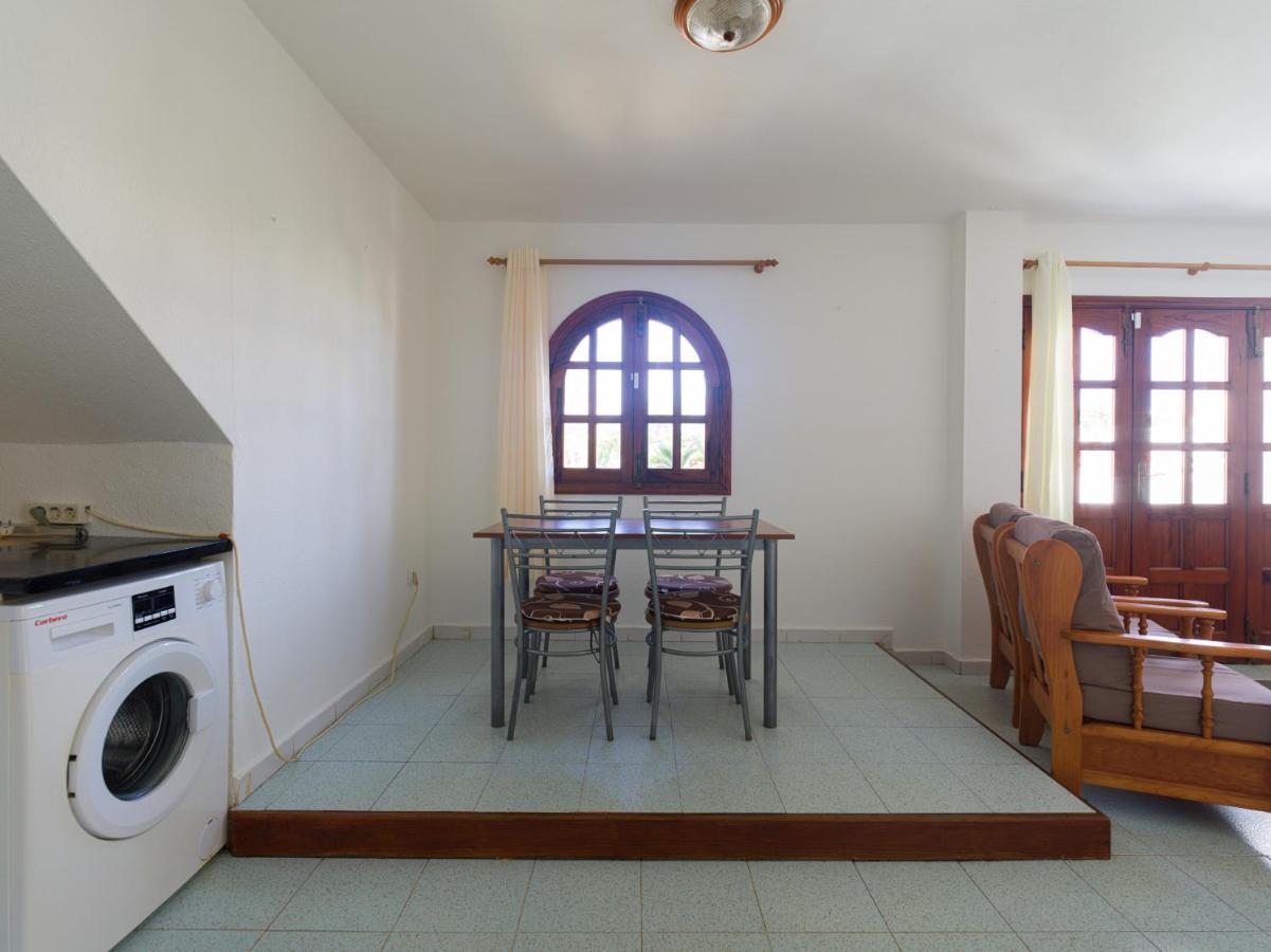 Homeforguest Apartamento Acogedor En Caleta De Fuste Luaran gambar